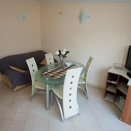 Апартаменти Ivana Трогір